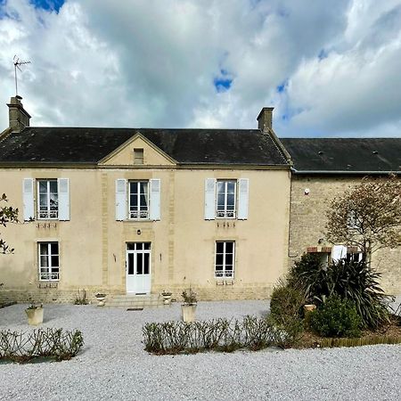 Les Chambres D'Omaha Beach Etablissement Avec Deux Chambres D'Hotes, Petit-Dejeuner Compris Fait-Maison Et Produits Locaux Vierville-sur-Mer Exteriér fotografie